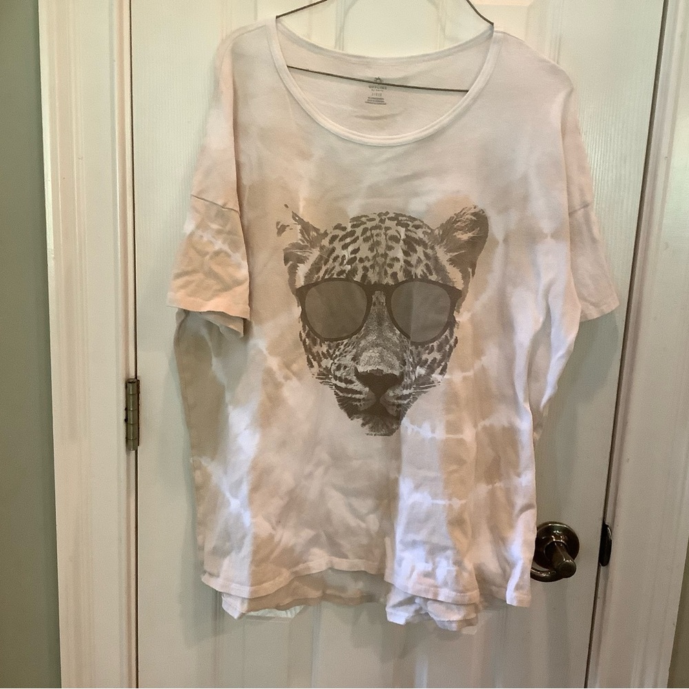 Aerie White Graphic Tee